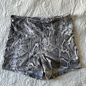 Summerray shorts with zipper pocket